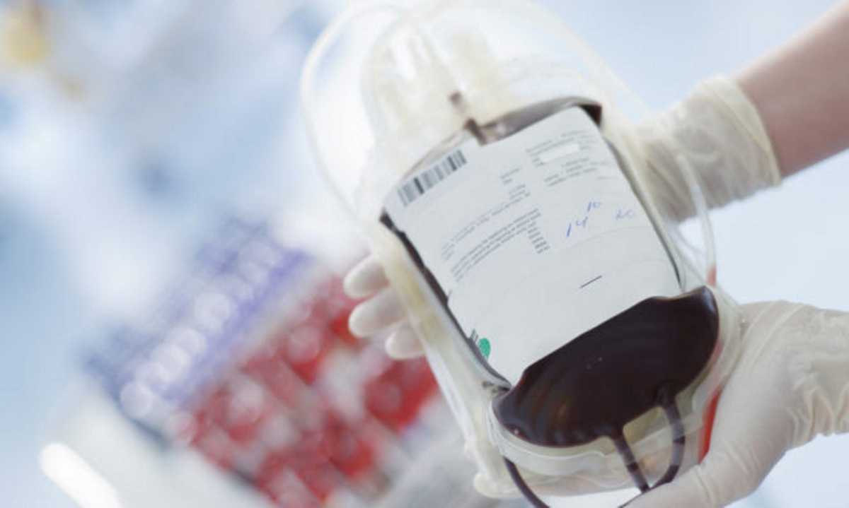 Κικίλιας – Πέτσας καλούν Δήμους και Περιφέρειες να οργανώσουν εθελοντικές αιμοδοσίες