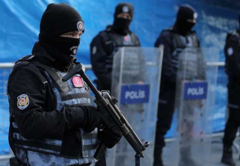 Τουρκία: 238 ακόμα συλλήψεις κατηγορούμενων για επαφές με τον Γκιουλέν