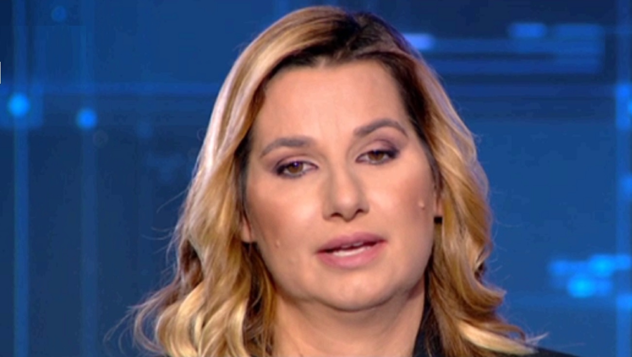 Συγκινήθηκε η Σοφία Μπεκατώρου για την απώλεια της αδελφής της! “Έφυγε μετά από δυο μέρες…”
