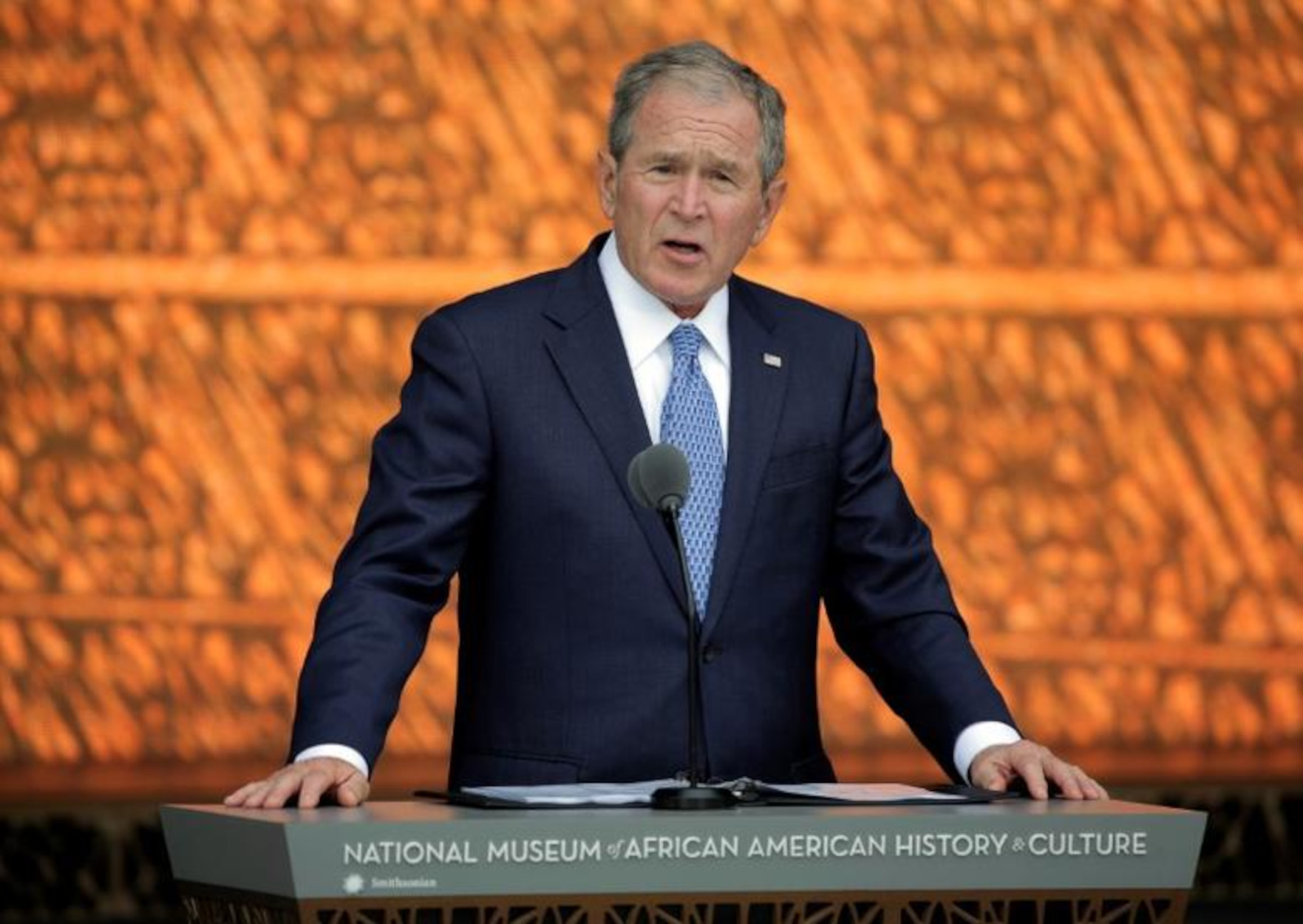 ΗΠΑ: Παρών ο Τζορτζ Μπους στην ορκομωσία του Τζο Μπάιντεν