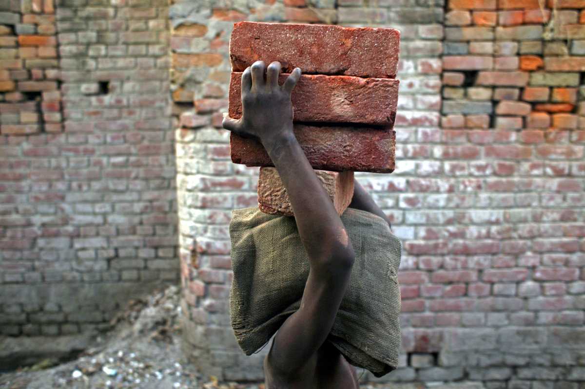 Παιδική Εργασία: Ανέφικτος ο στόχος του ΟΗΕ για εξάλειψη της έως το 2025