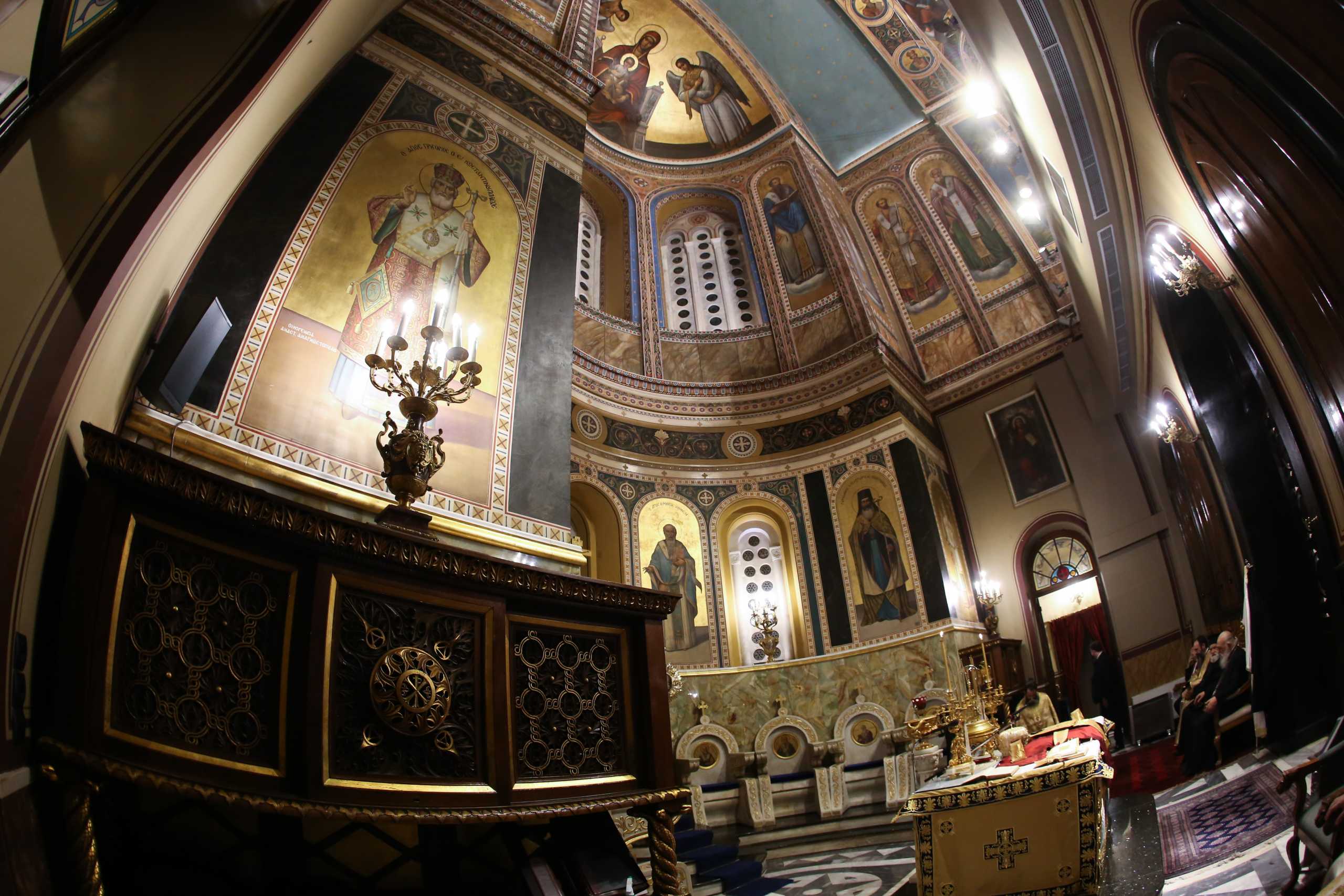 Θεσσαλονίκη: Εκκλησίες ετοιμάζουν… κρυφές λίστες πιστών για τους Χαιρετισμούς