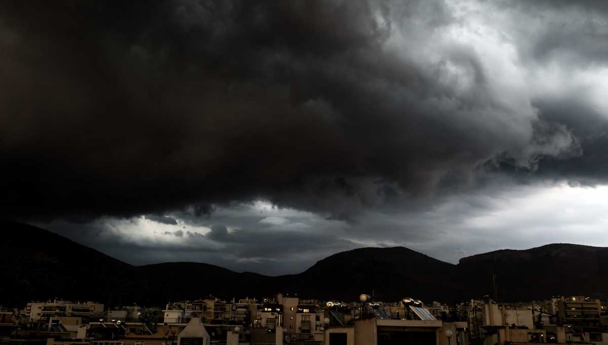 Καιρός meteo: Βροχές και καταιγίδες τη Δευτέρα (22/11/21)