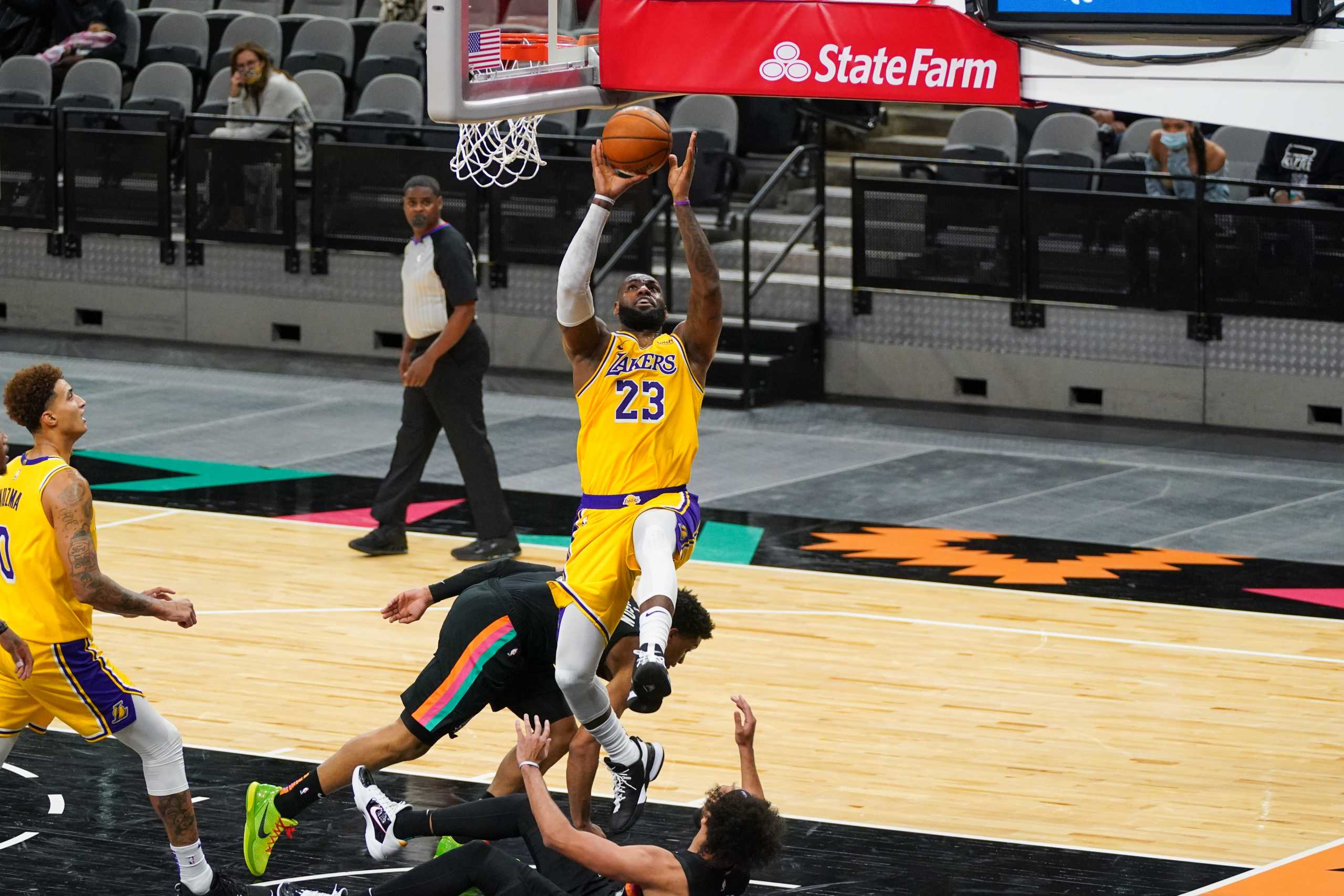 Jan 1, 2021; San Antonio, Texas, USA;  Los Angeles Lakers forward LeBron James (23) shoots against the San Antonio Spurs in the second half at the AT&T Center. Mandatory Credit: Daniel Dunn-USA TODAY Sports