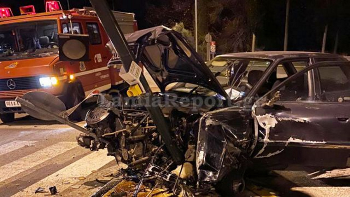 Δύο τραυματίες σε τροχαίο στη Μακρακώμη (pics)