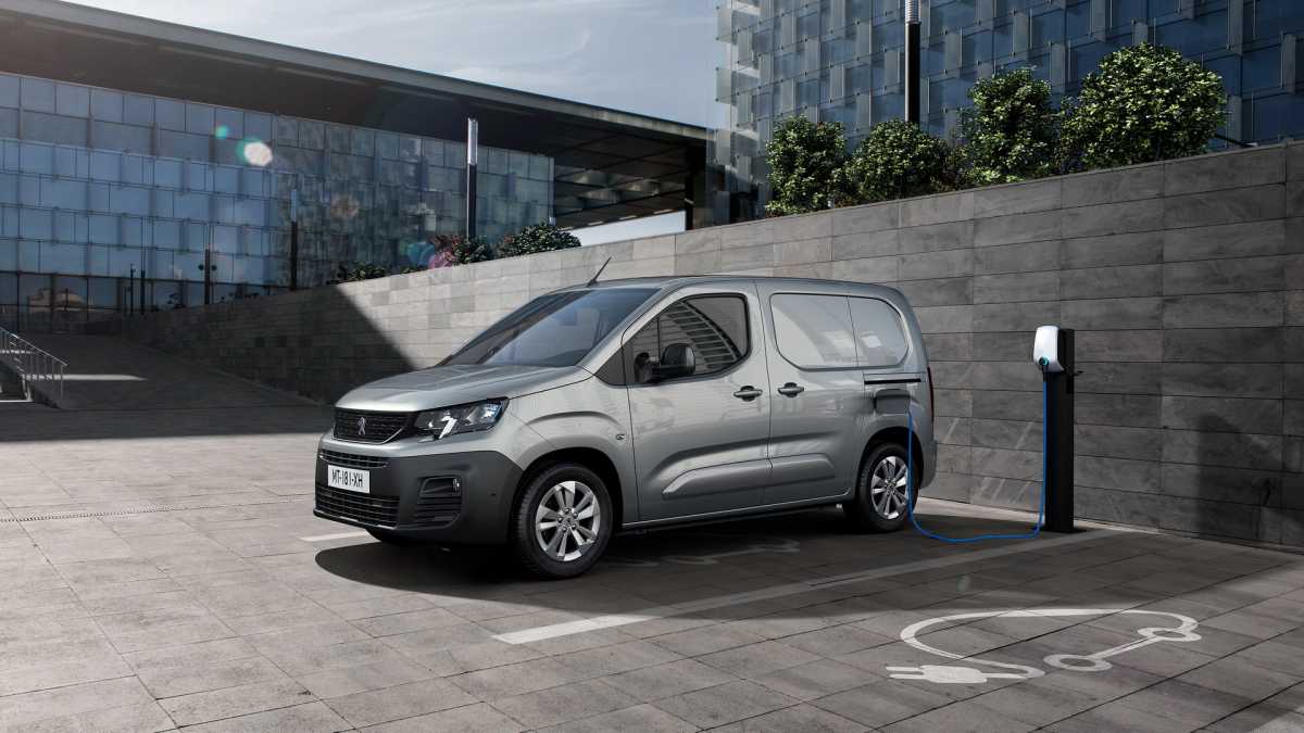 Peugeot e-Partner: Έγινε ηλεκτρικό και το μίνιβαν των Γάλλων [pics]