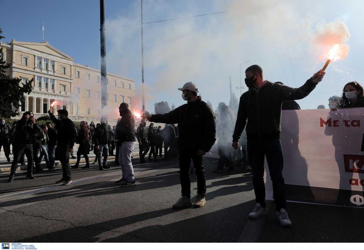 Πανεκπαιδευτικό συλλαλητήριο: Χαμός από κόσμο