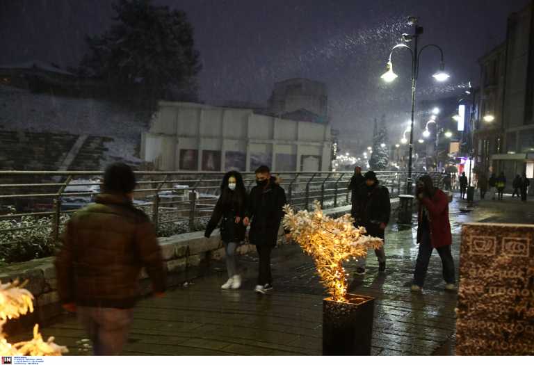 Καιρός - Κακοκαιρία Μήδεια: Νέες εικόνες από τη χιονισμένη Βόρεια Ελλάδα