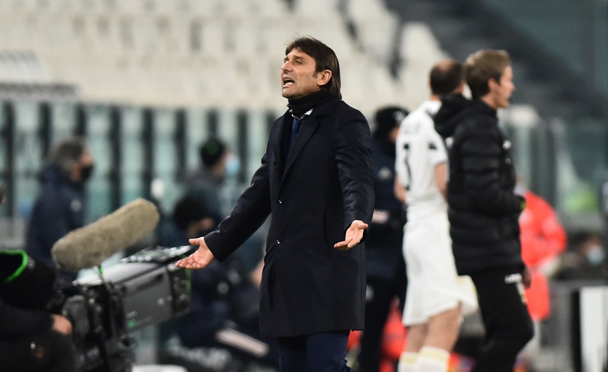 Soccer Football - Coppa Italia - Semi Final Second Leg - Juventus v Inter Milan - Allianz Stadium, Turin, Italy - February 9, 2021 Inter Milan coach Antonio Conte REUTERS