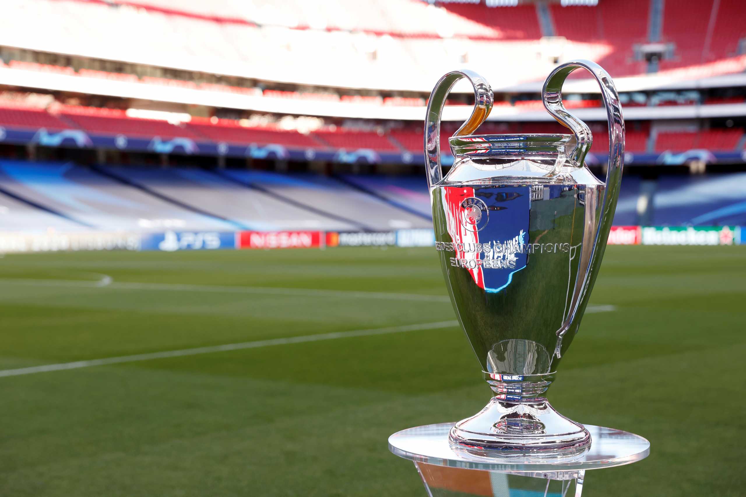 FILE PHOTO: Soccer Football - Champions League - Final - Bayern Munich v Paris St Germain - Estadio da Luz, Lisbon, Portugal - August 23, 2020   The Champions League trophy is seen before the match, as play resumes behind closed doors following the outbreak of the coronavirus disease (COVID-19)   REUTERS