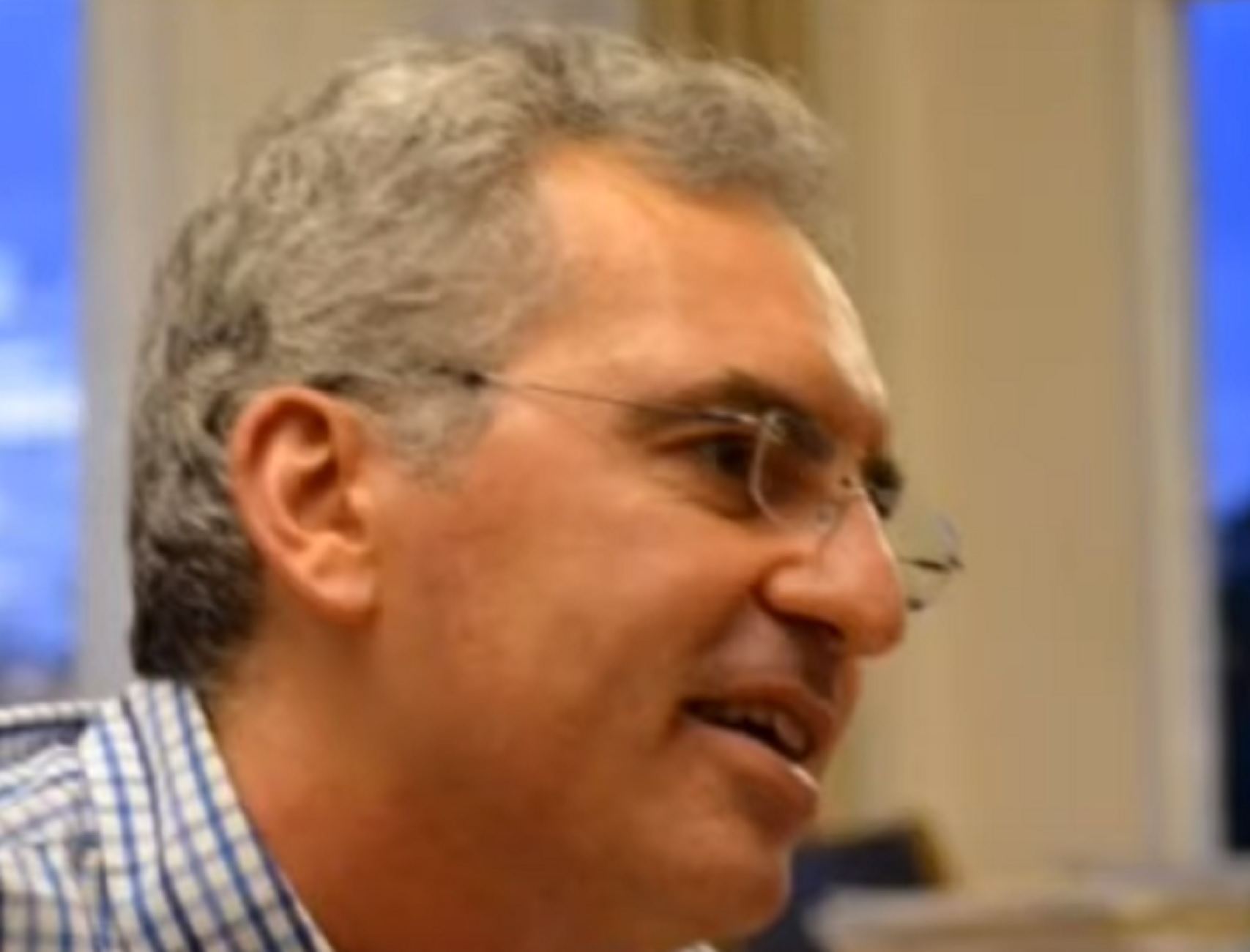 Θράκη: Παραιτήθηκε on air καθηγητής του Δημοκρίτειου Πανεπιστημίου – «Σατανίστρια η Κεραμέως» (video)