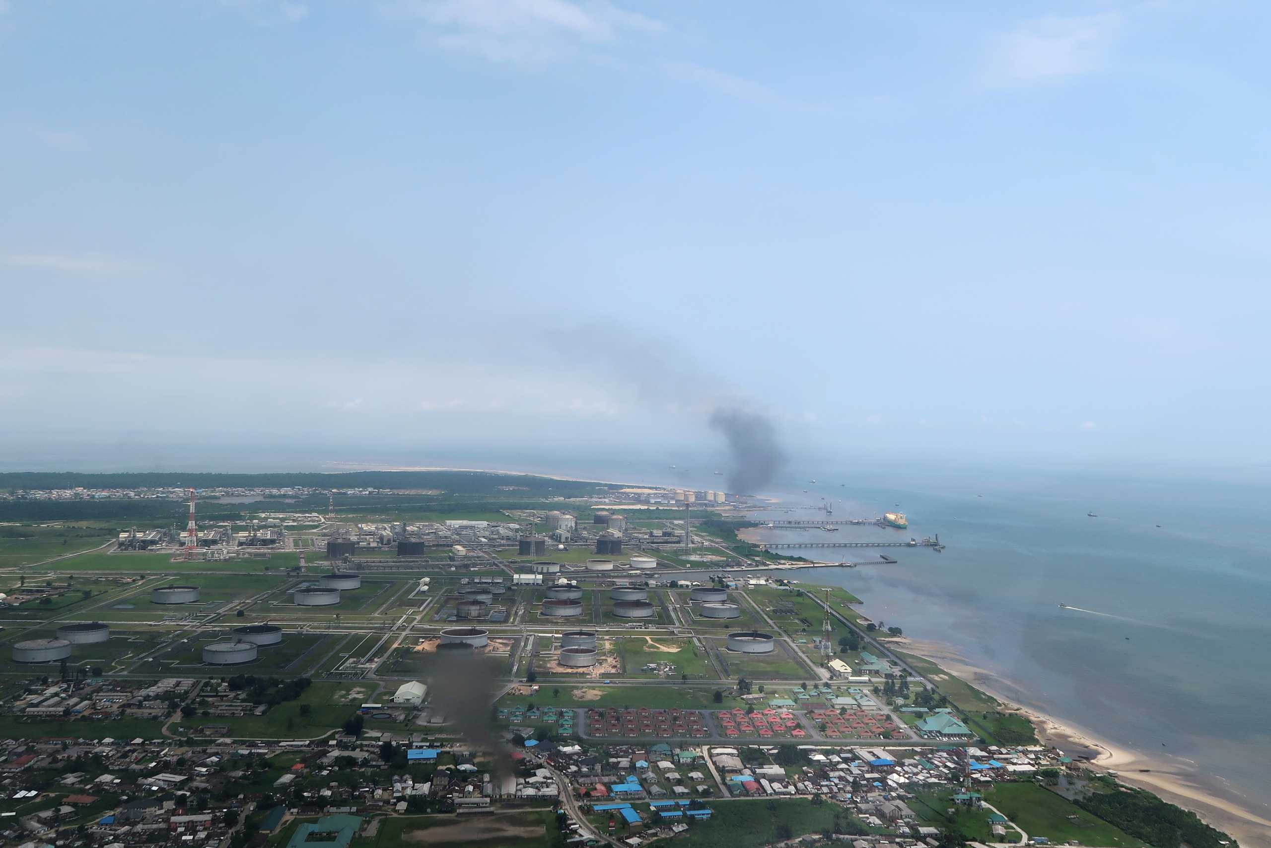 FILE PHOTO: A view shows the Bonny oil terminal in the Niger delta which is operated by Royal Dutch Shell in Port Harcourt, Nigeria August 1, 2018. REUTERS