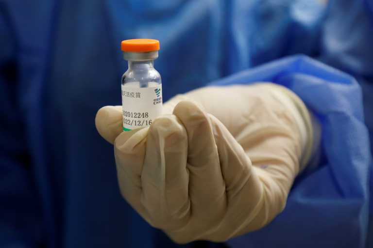 Κορονοϊός: Η Τσεχία ψάχνεται για εμβόλια εκτός ΕΕ