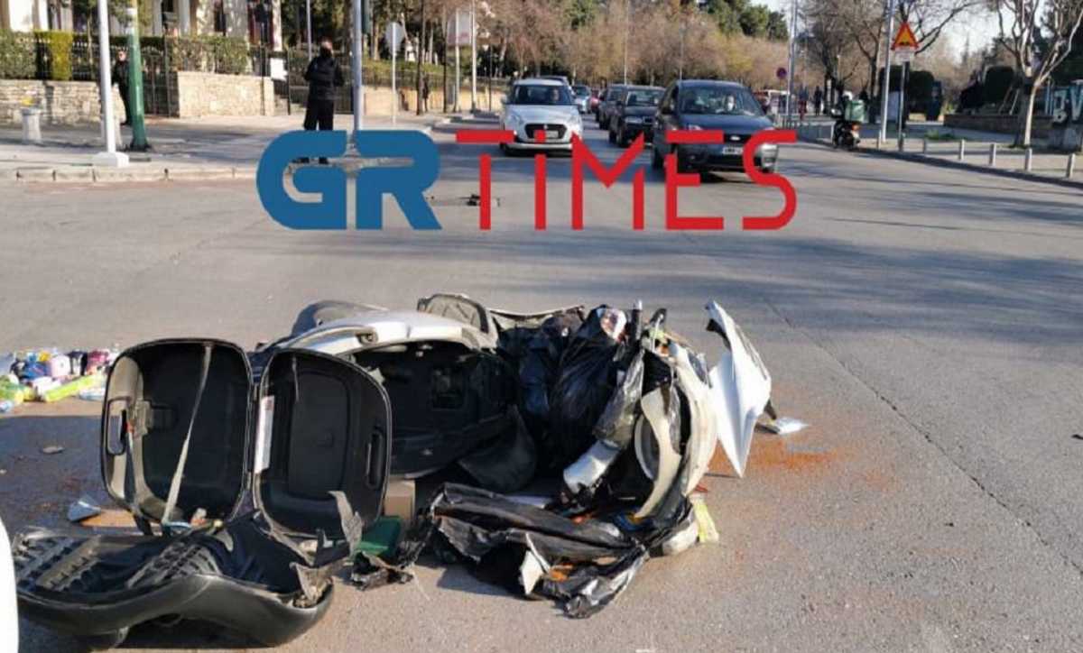 Θεσσαλονίκη: Σοκαριστικό τροχαίο με έναν τραυματία μπροστά σε εκκλησία (pics, video)