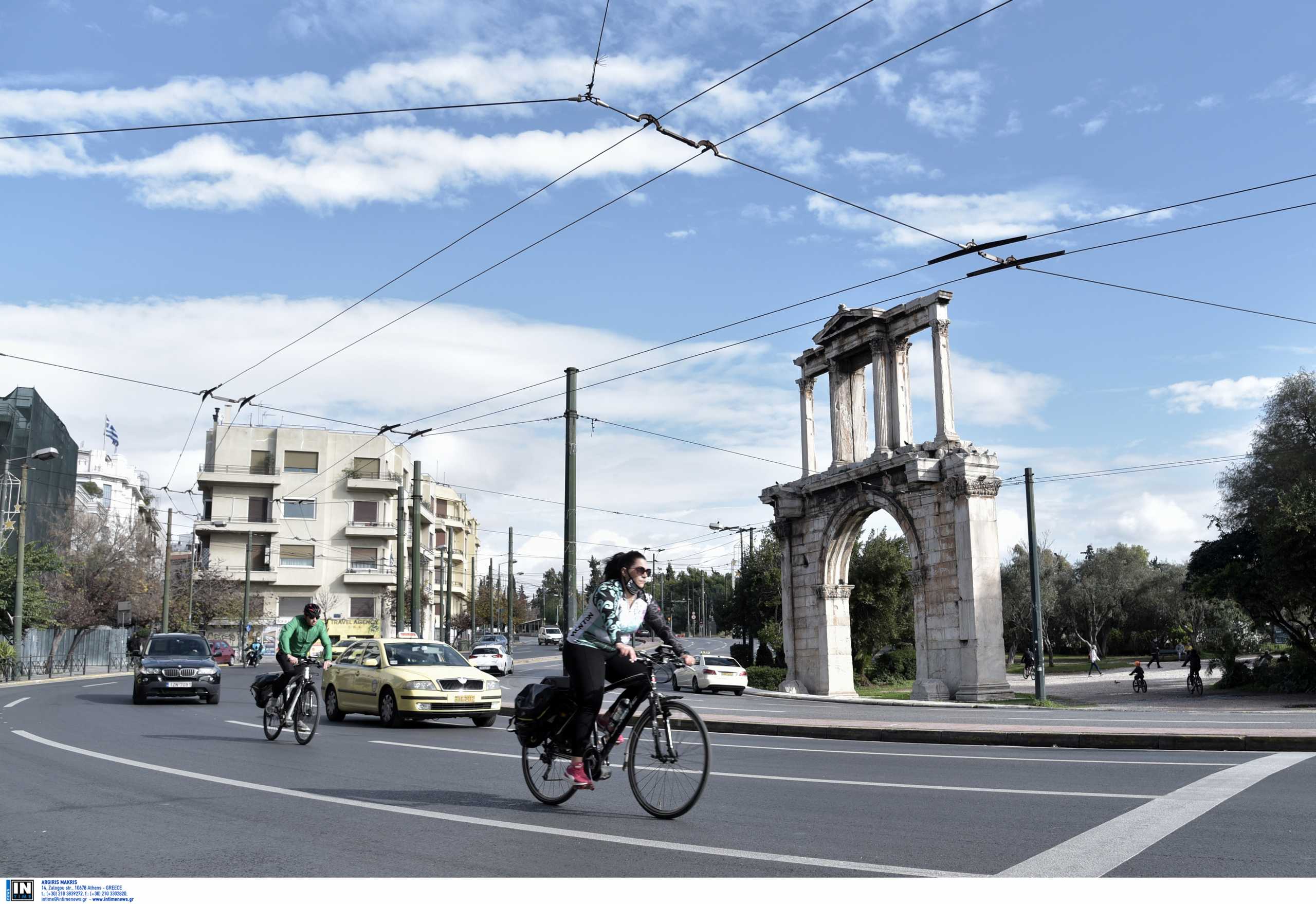 Lockdown: Μονόδρομος η παράταση – Πότε αναμένεται να βελτιωθεί η κατάσταση