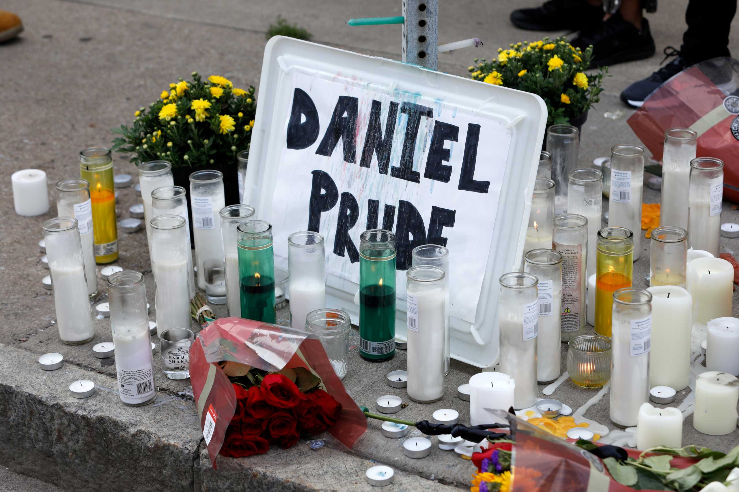 FILE PHOTO: A view of a makeshift memorial on Jefferson Avenue following the death of a Black man, Daniel Prude, after police put a spit hood over his head during an arrest on March 23, in Rochester, New York, U.S. September 3, 2020. REUTERS