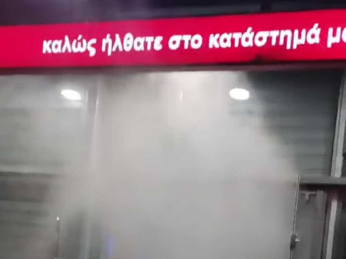 Θεσσαλονίκη: Προπέτασμα καπνού και συναγερμός σε γνωστό πολυκατάστημα για έναν απίστευτο λόγο (video)