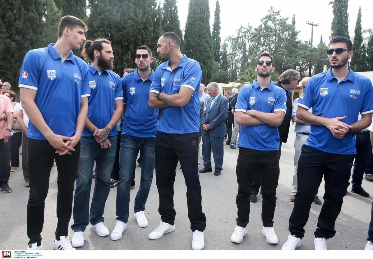 Εθνική Ελλάδας: «Έγινε παρανόηση με τους παίκτες της ΑΕΚ» σύμφωνα με νέα ανακοίνωση της ΕΟΚ