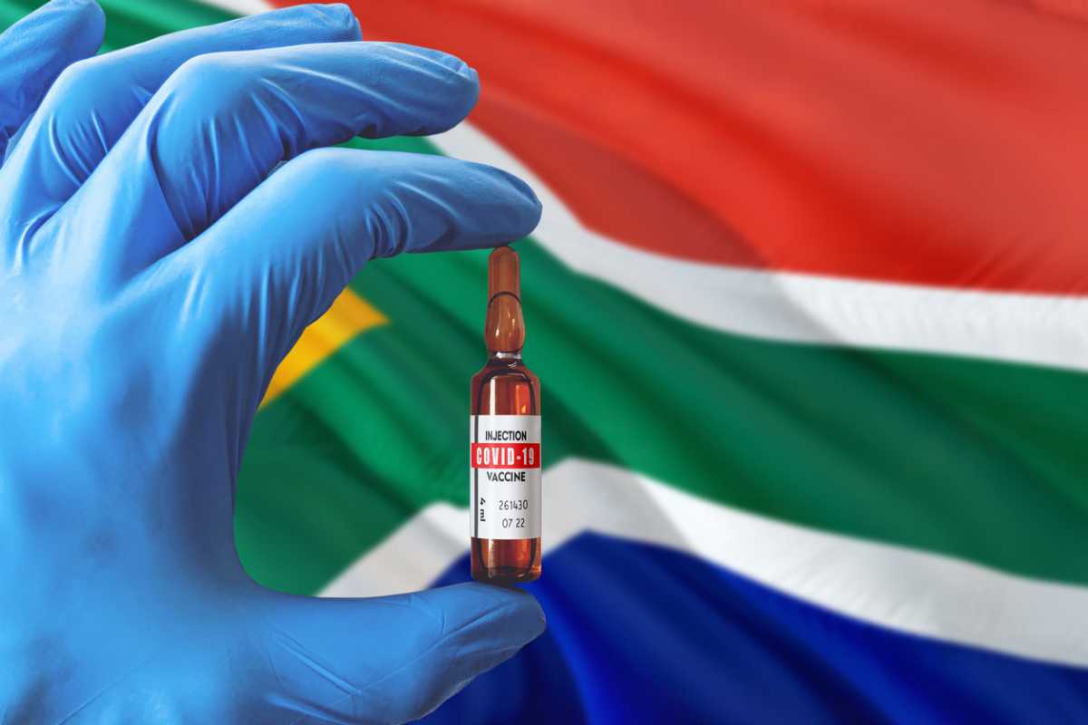 Κορονοϊός: Ποιο εμβόλιο αντιμετωπίζει τη Νοτιοαφρικανική μετάλλαξη με 57% αποτελεσματικότητα
