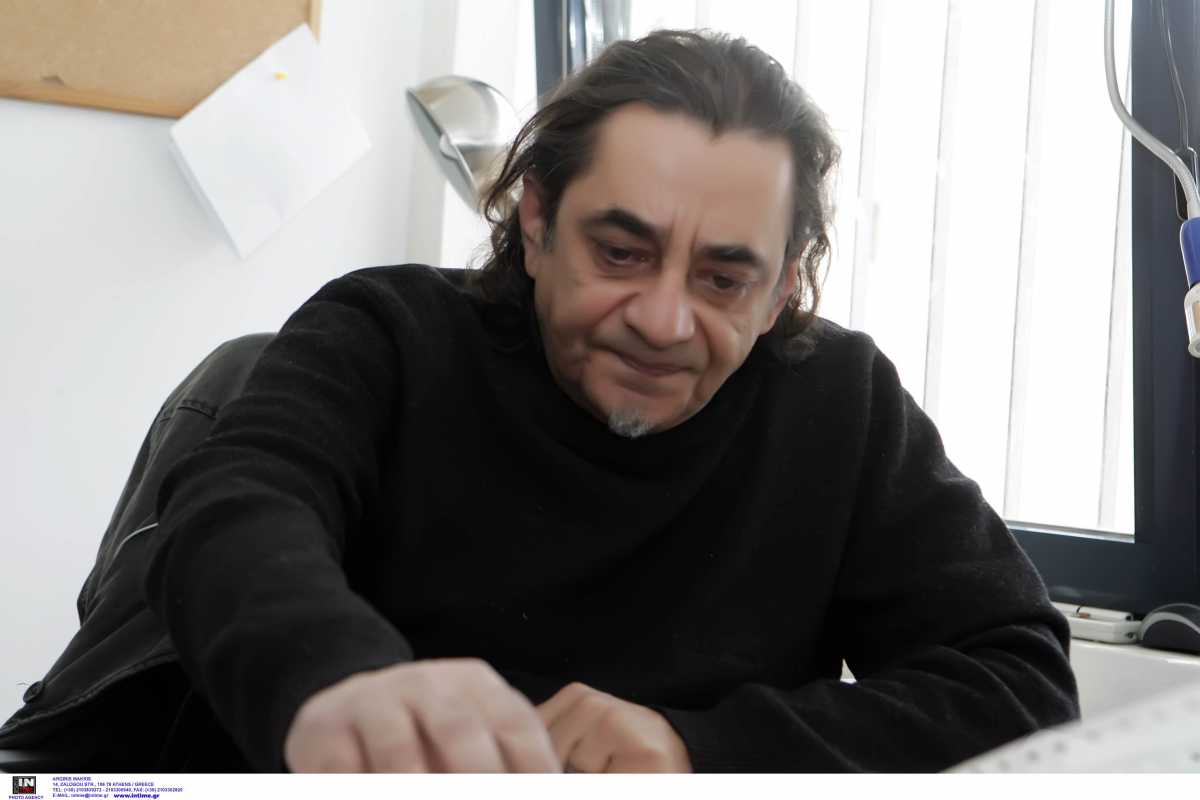 Καφετζόπουλος: Υπάρχει αυτογκόλ από τα αποδυτήρια;