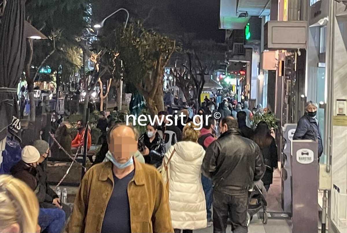 Καλαμαριά: Εικόνες συνωστισμού στον πεζόδρομο (pics)