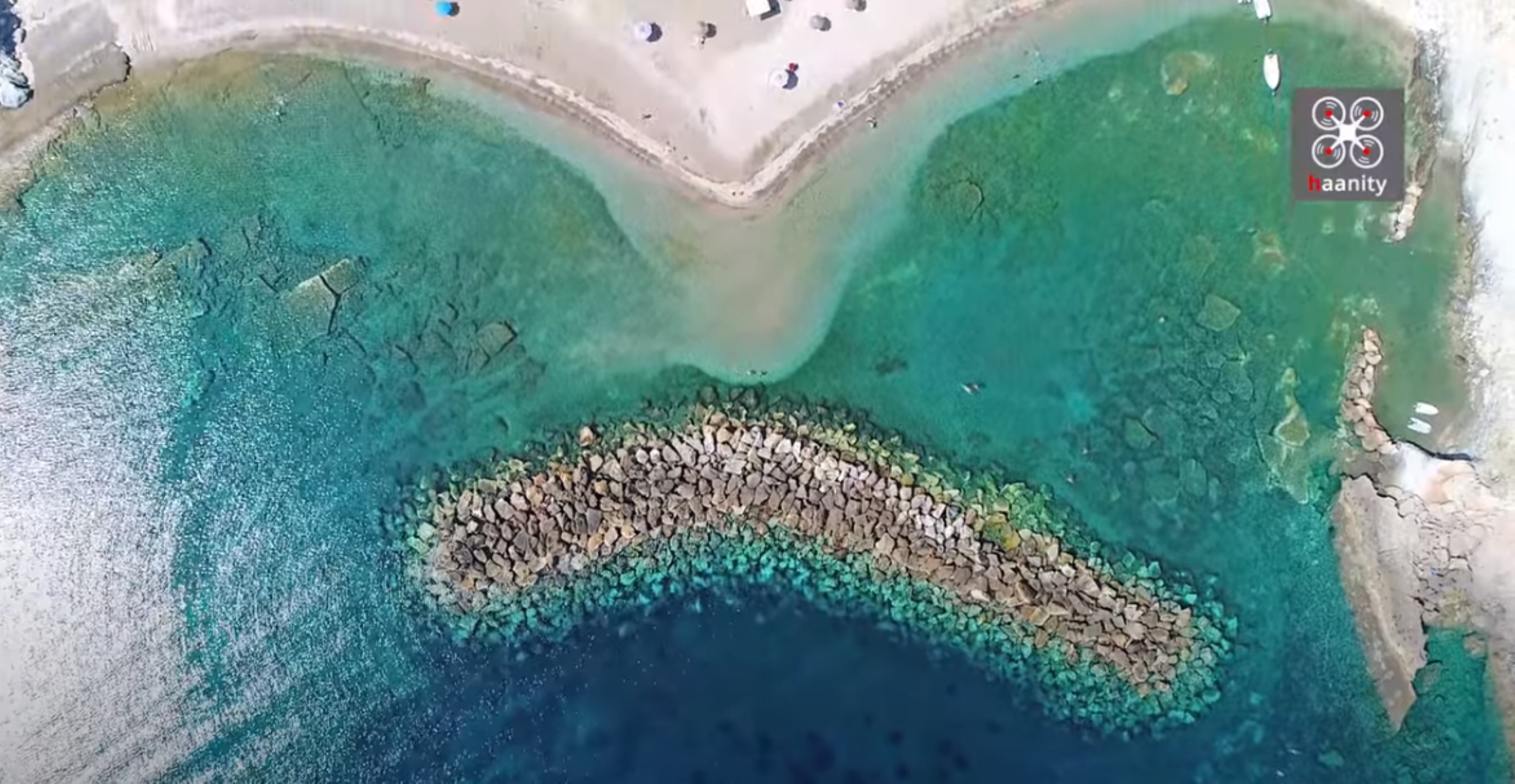Αγίου Βαλεντίνου: Αυτό είναι το ελληνικό νησάκι του έρωτα (video)