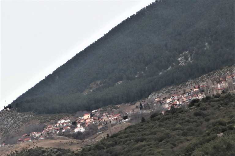 Λάρισα: Αυτό είναι το χωριό που «σκαρφάλωσε» στον Όλυμπο – Ξενάγηση στα 1.250 μέτρα (pics)