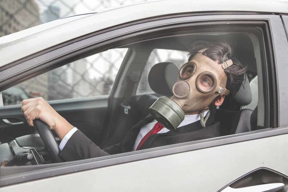 Έρευνα: Μήπως η μυρωδιά των νέων αυτοκινήτων είναι τελικά επιβλαβής για την υγεία;