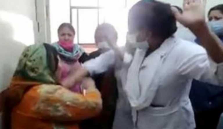 Εικόνες σοκ: Λίντσαραν χριστιανή νοσοκόμα γιατί δεν ήθελε συνάδελφός της να πάρει φακελάκι (pics, vids)