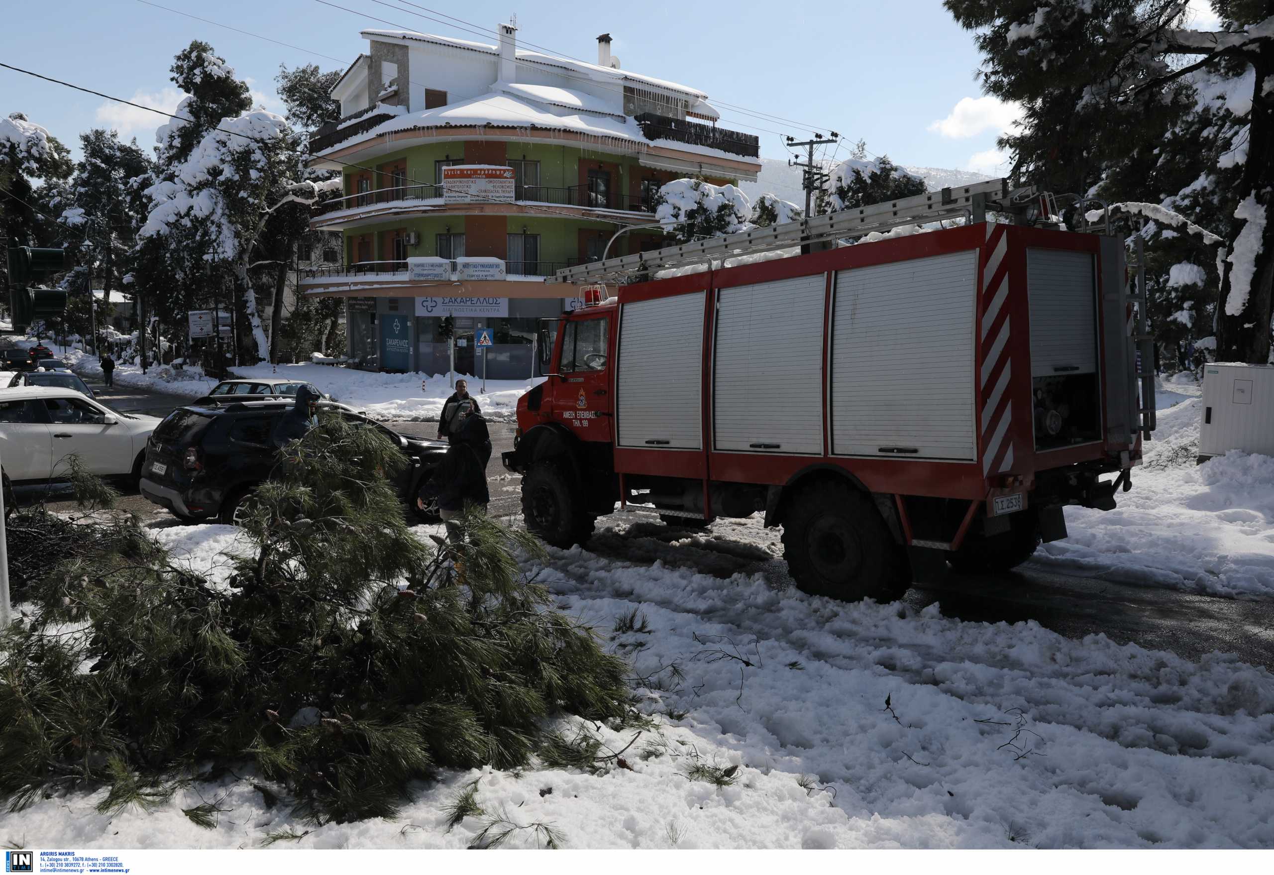 Κακοκαιρία «Μήδεια»: Πάνω από 2.700 κλήσεις δέχθηκε η πυροσβεστική στην Αττική