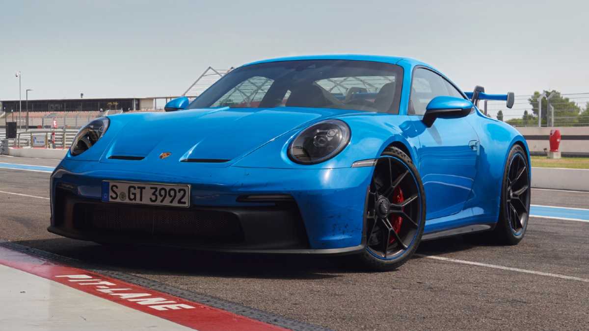 H νέα Porsche 911 GT3 είναι ένα αγωνιστικό για το δρόμο! [vid]
