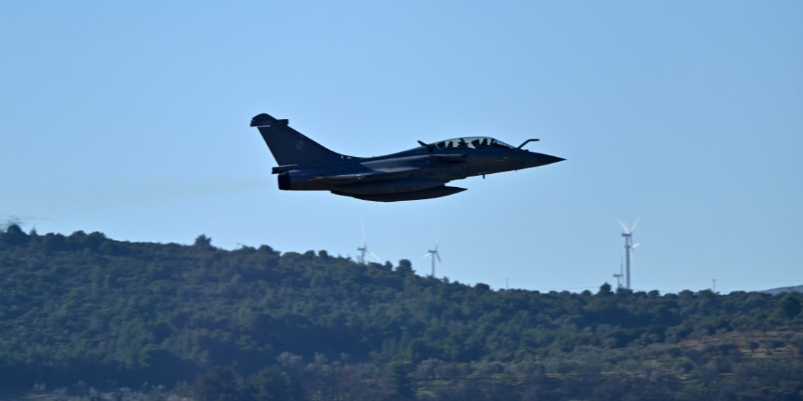 Rafale: Ξεκίνησε η εκπαίδευση των Ελλήνων πιλότων της Πολεμικής Αεροπορίας στα μαχητικά [vid]