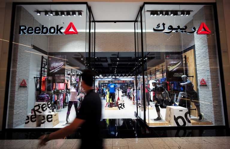 Η Adidas πουλά την Reebok: Ανακατατάξεις στην αθλητική βιομηχανία