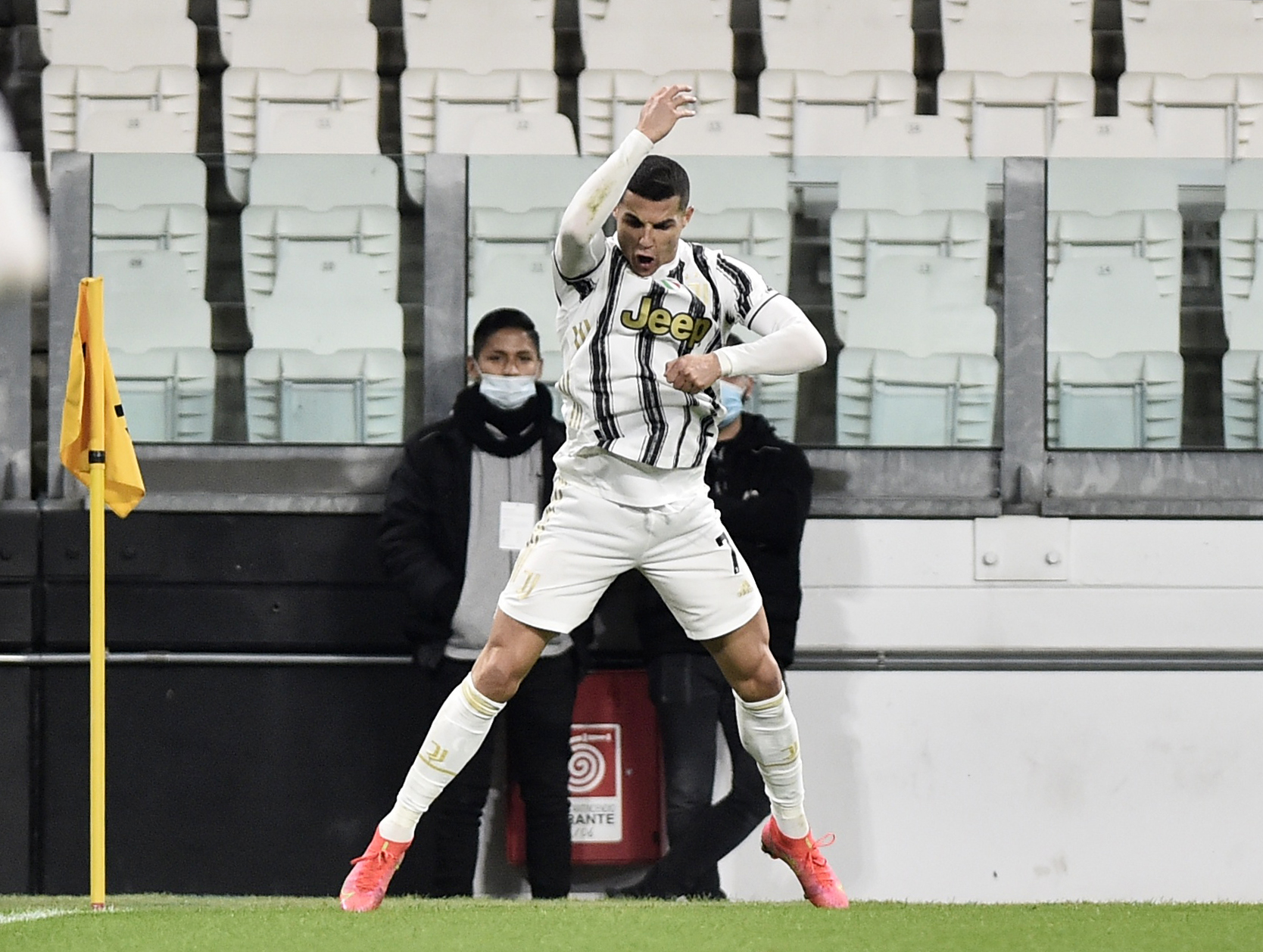 Soccer Football - Serie A - Juventus v Crotone - Allianz Stadium, Turin, Italy - February 22, 2021  Juventus' Cristiano Ronaldo celebrates scoring their second goal REUTERS