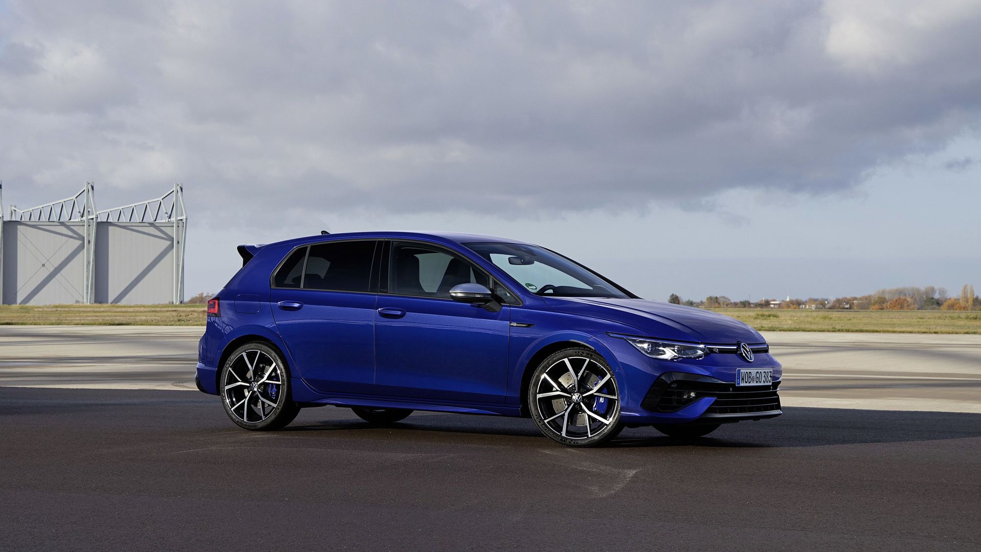 Νέο VW Golf R: Με ποια τιμή ήρθε στις εκθέσεις της χώρα μας;