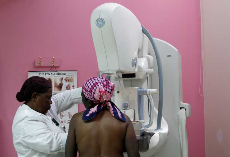 Καρκίνος του μαστού: Μεγαλύτερος ο κίνδυνος μετάστασης σε γυναίκες κάτω των 35 ετών