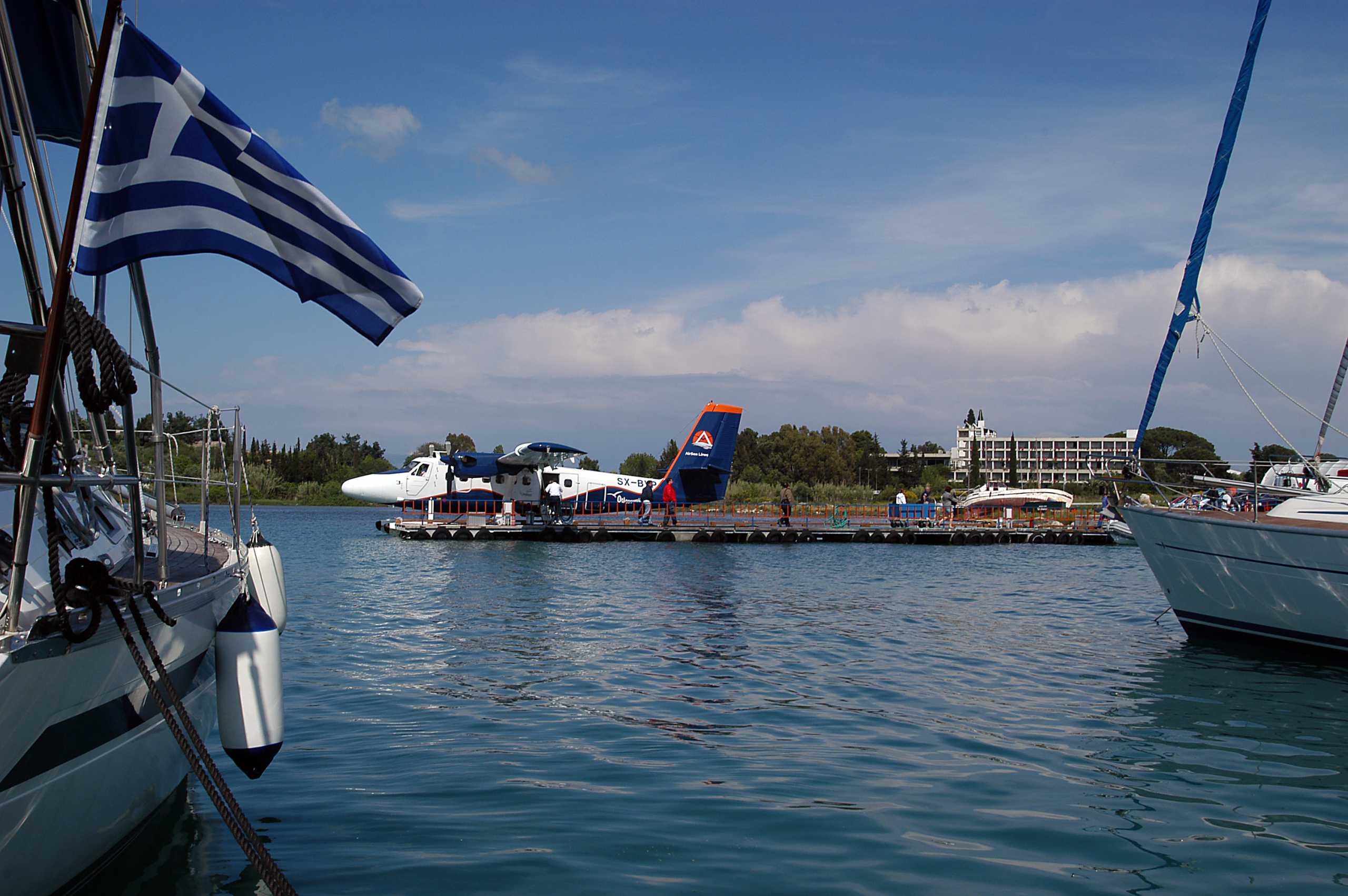 Στη διαδικασία αδειοδότησης το υδατοδρόμιο της Αμοργού