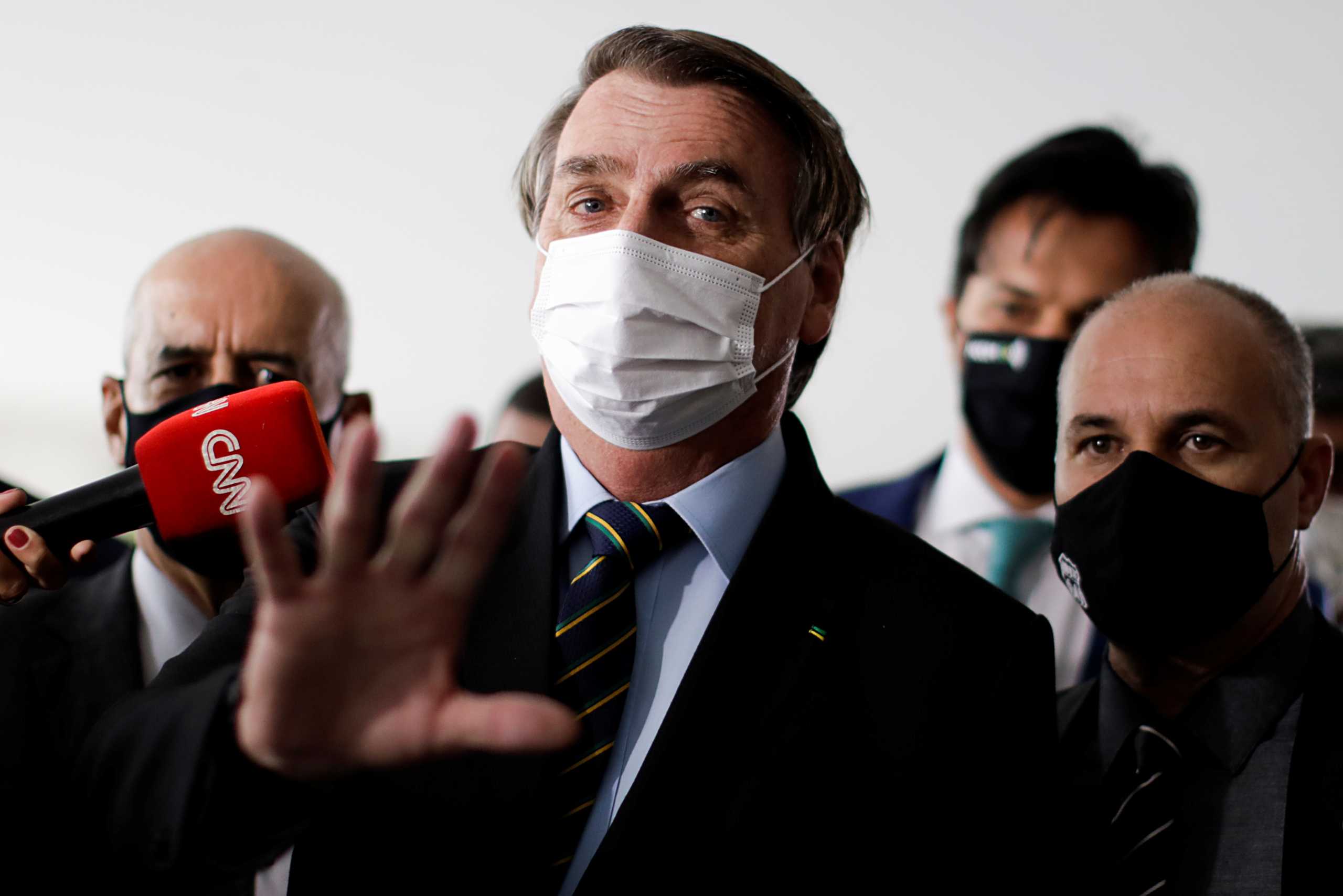 Βραζιλία: Ο Μπολσονάρο ψήφισε νόμο για να σπάει πατέντες εμβολίων – Μόνο ο πρόεδρος θα αποφασίζει