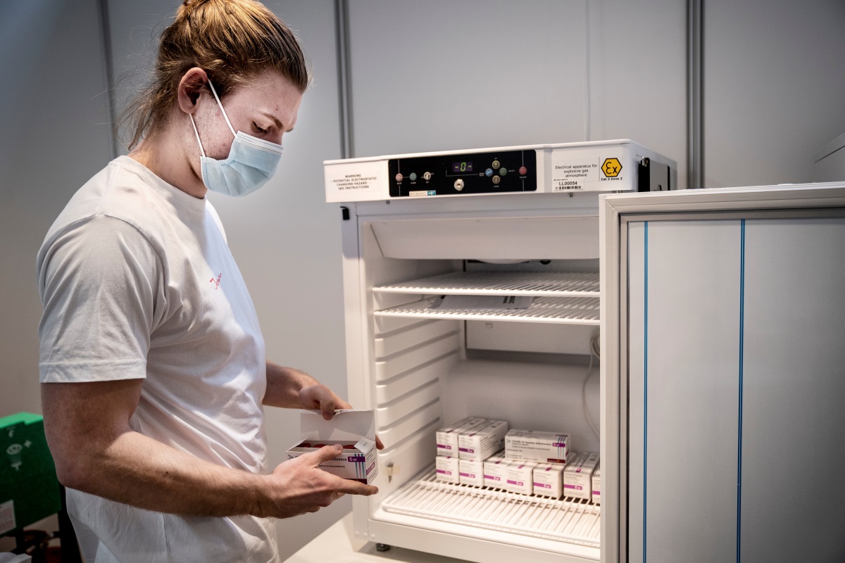 Δανία: Παρατείνεται για τρεις εβδομάδες η αναστολή χορήγησης του εμβολίου της AstraZeneca