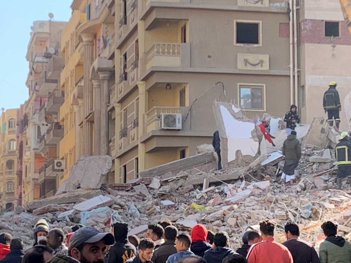 Αίγυπτος: Τραγωδία δίχως τέλος – 23 οι νεκροί από την κατάρρευση πολυκατοικίας στο Κάιρο