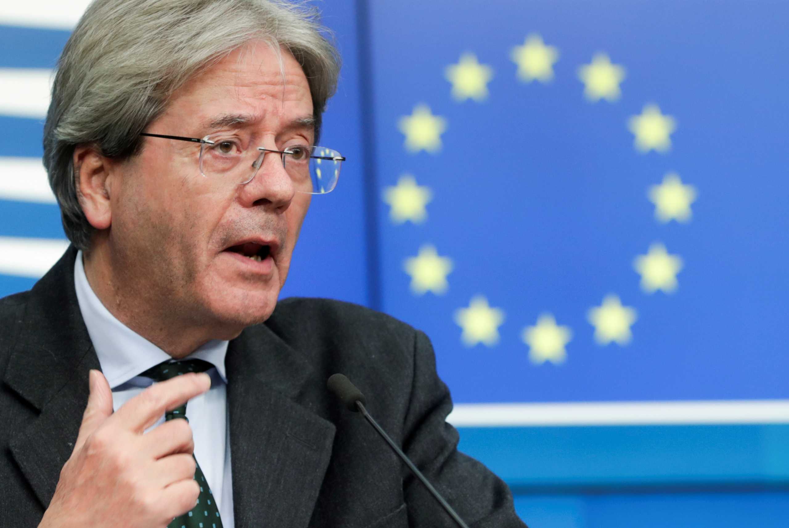 ΕΕ: Υπέρ ενός ευρωπαϊκού πιστοποιητικού εμβολιασμού ο επίτροπος Τζεντιλόνι –