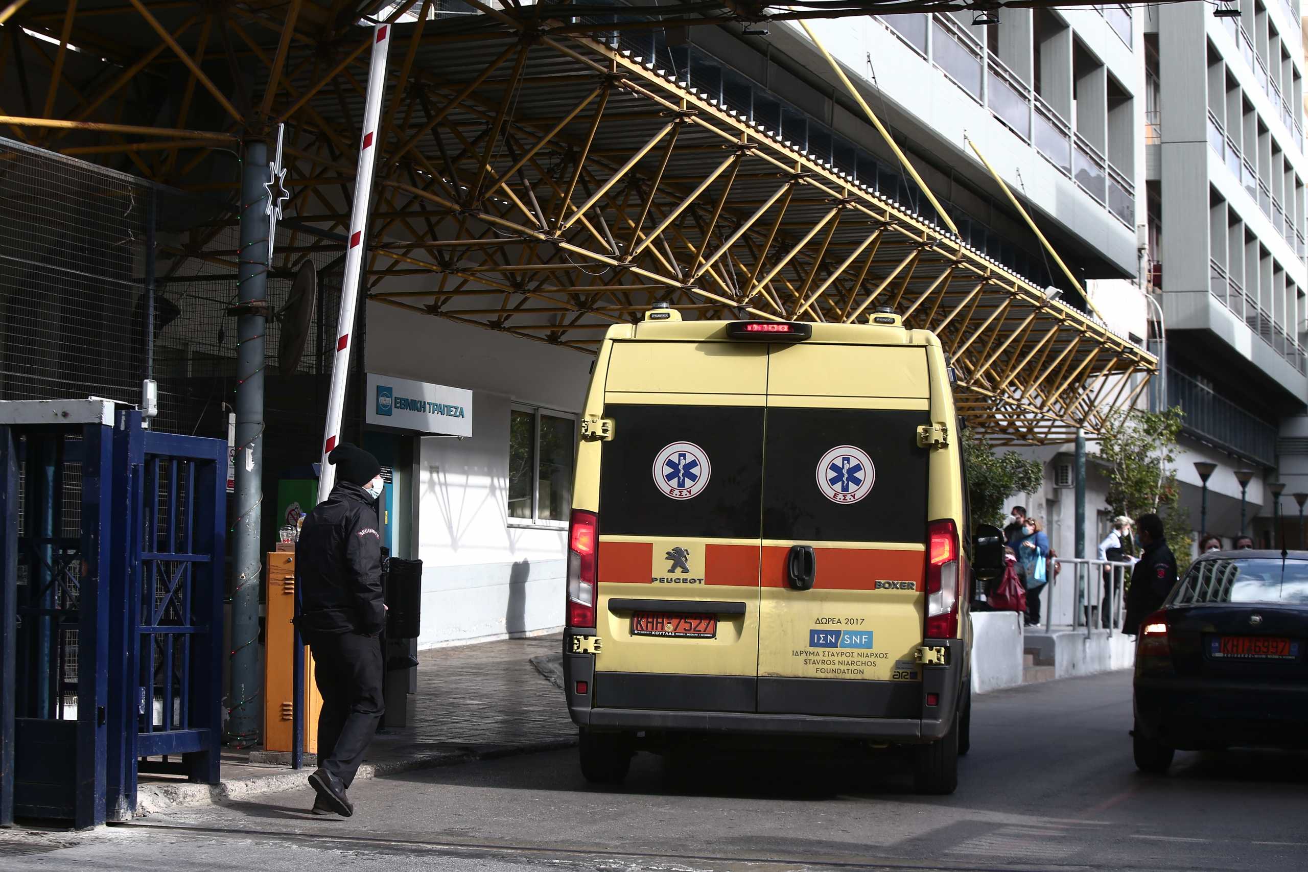 Παρέμβαση εισαγγελέα για την 54χρονη με κορονοϊό που αρνούνταν να διασωληνωθεί