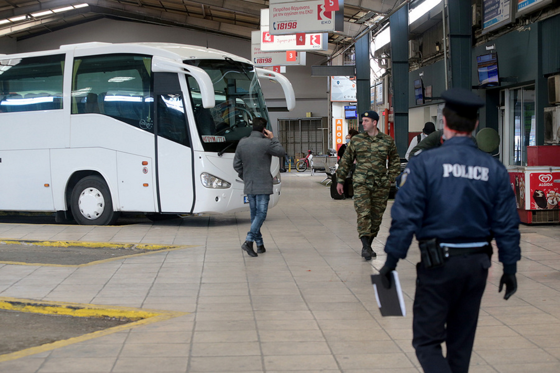 Μικρή η κίνηση στο ΚΤΕλ Κηφισού, Μεγάλη Πέμπτη 16 Απριλίου 2020. Αυστηρή απαγόρευση των μετακινήσεων ενόψει του Πάσχα, είναι σε εφαρμογή από τις Αρχές, προκειμένου να διασφαλιστεί ότι θα τηρηθούν τα περιοριστικά μέτρα λόγω κορονοϊού, καθώς οι μέρες αυτές και η επόμενη εβδομάδα χαρακτηρίζονται ως οι πιο κρίσιμες για την αποτροπή της εξέλιξης της επιδημίας . ΑΠΕ-ΜΠΕ