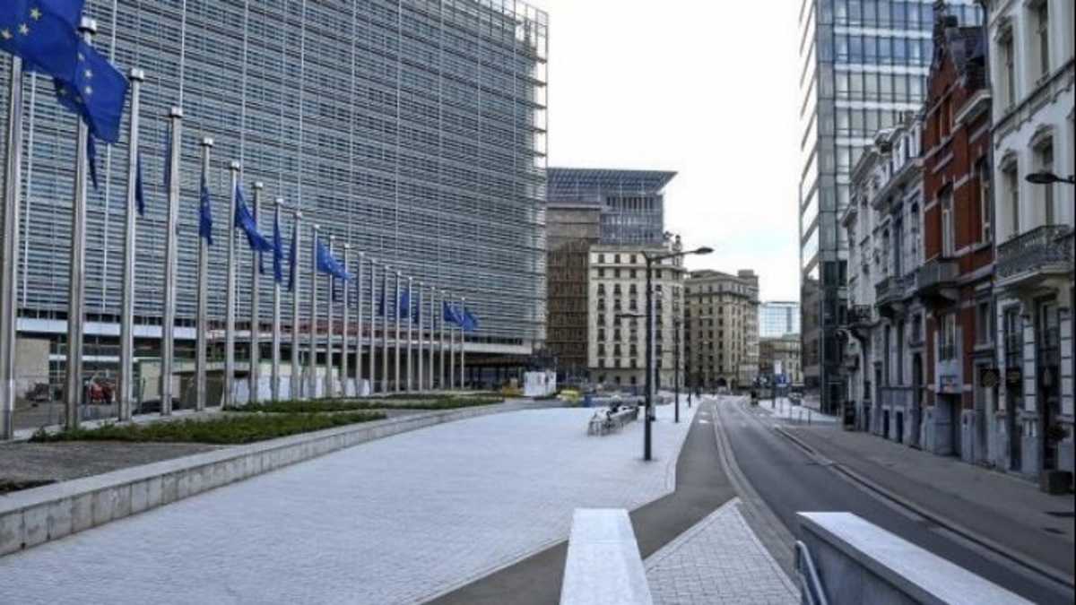 Κομισιόν: Προτεραιότητα η εξοικονόμηση ενέργειας στα κτίρια της Ευρωπαϊκής Επιτροπής