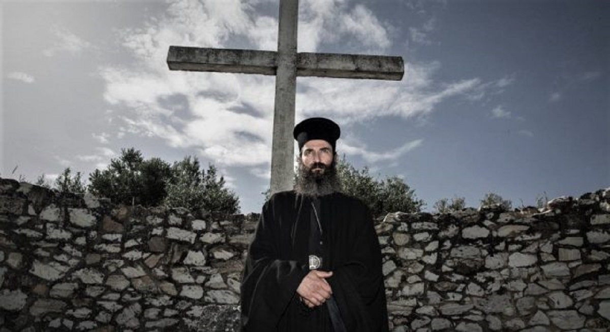 Δείτε το τρέιλερ της ταινίας «Man Of God» με τον Αρη Σερβετάλη ως Άγιο Νεκτάριο