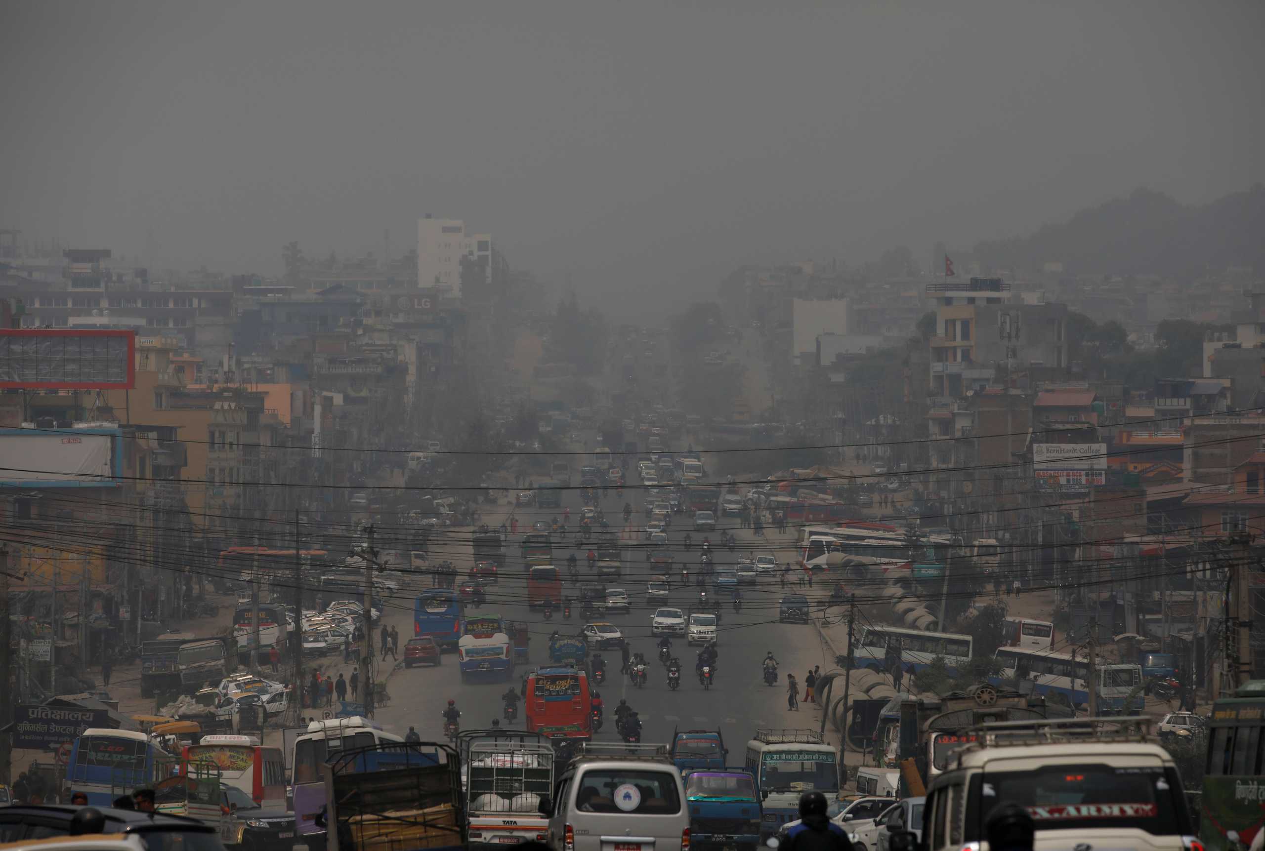 Νεπάλ: Λουκέτο στα σχολεία λόγω των υψηλών επιπέδων ατμοσφαιρικής ρύπανσης (pics)