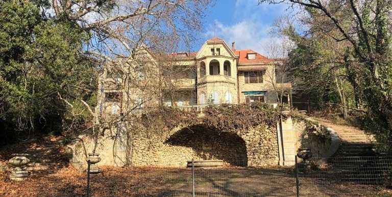 Βαρυμπόμπη: Πολύτιμα αντικείμενα μεταφέρθηκαν από το Τατόι