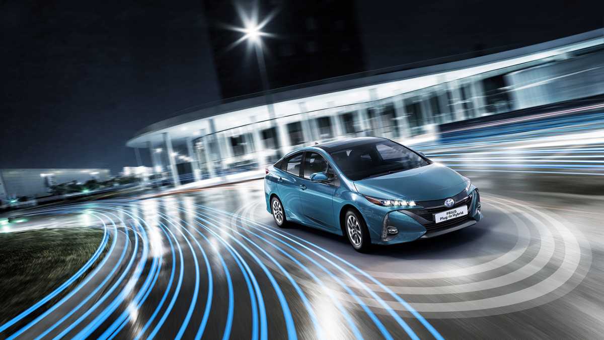H Toyota αντιτίθεται στη γρήγορη μετάβαση προς την ηλεκτροκίνηση