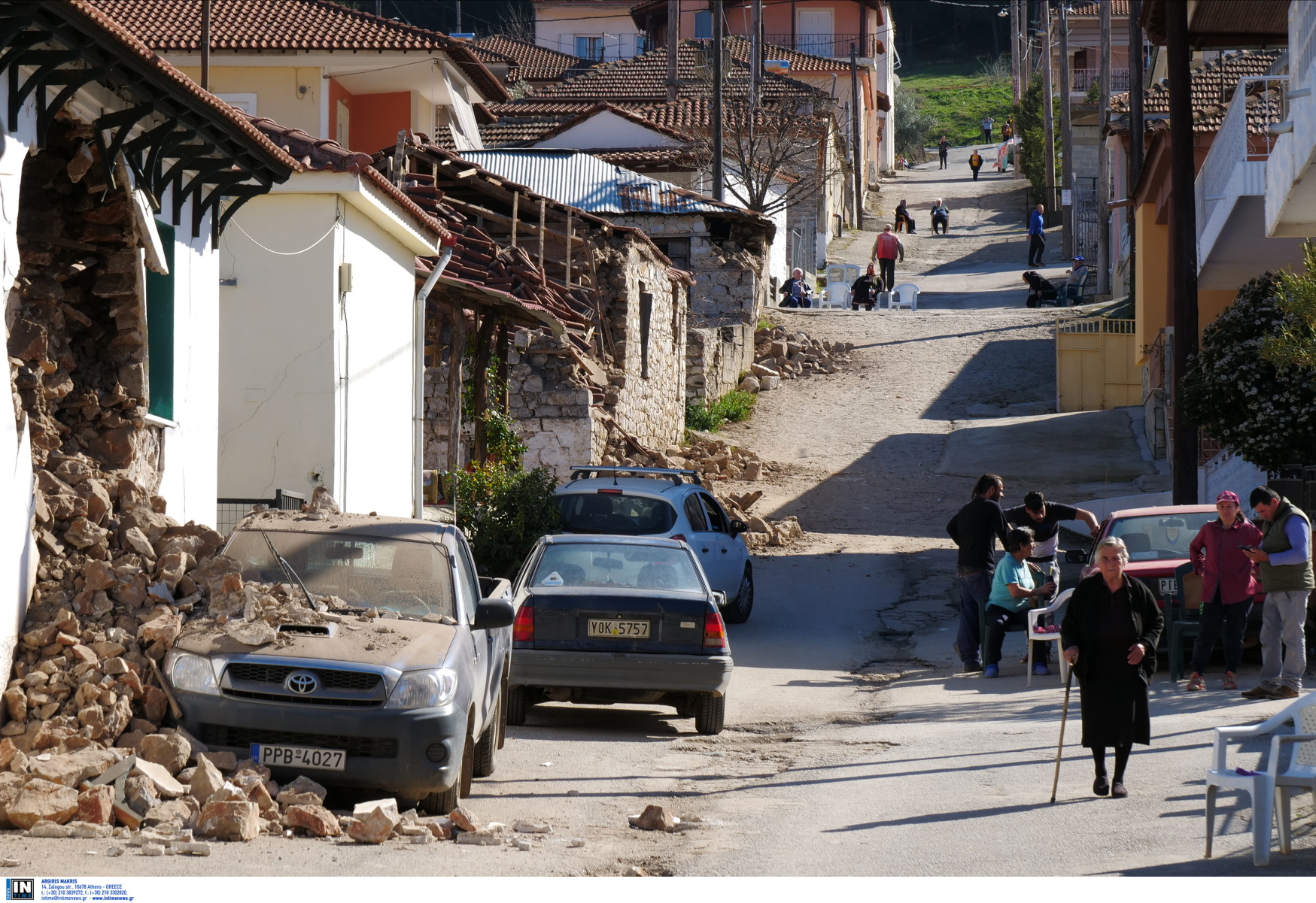Σεισμός – Ελασσόνα: Το έδαφος βυθίστηκε κατά 30 εκατοστά στην Ποταμιά – Έρχονται 120 οικίσκοι
