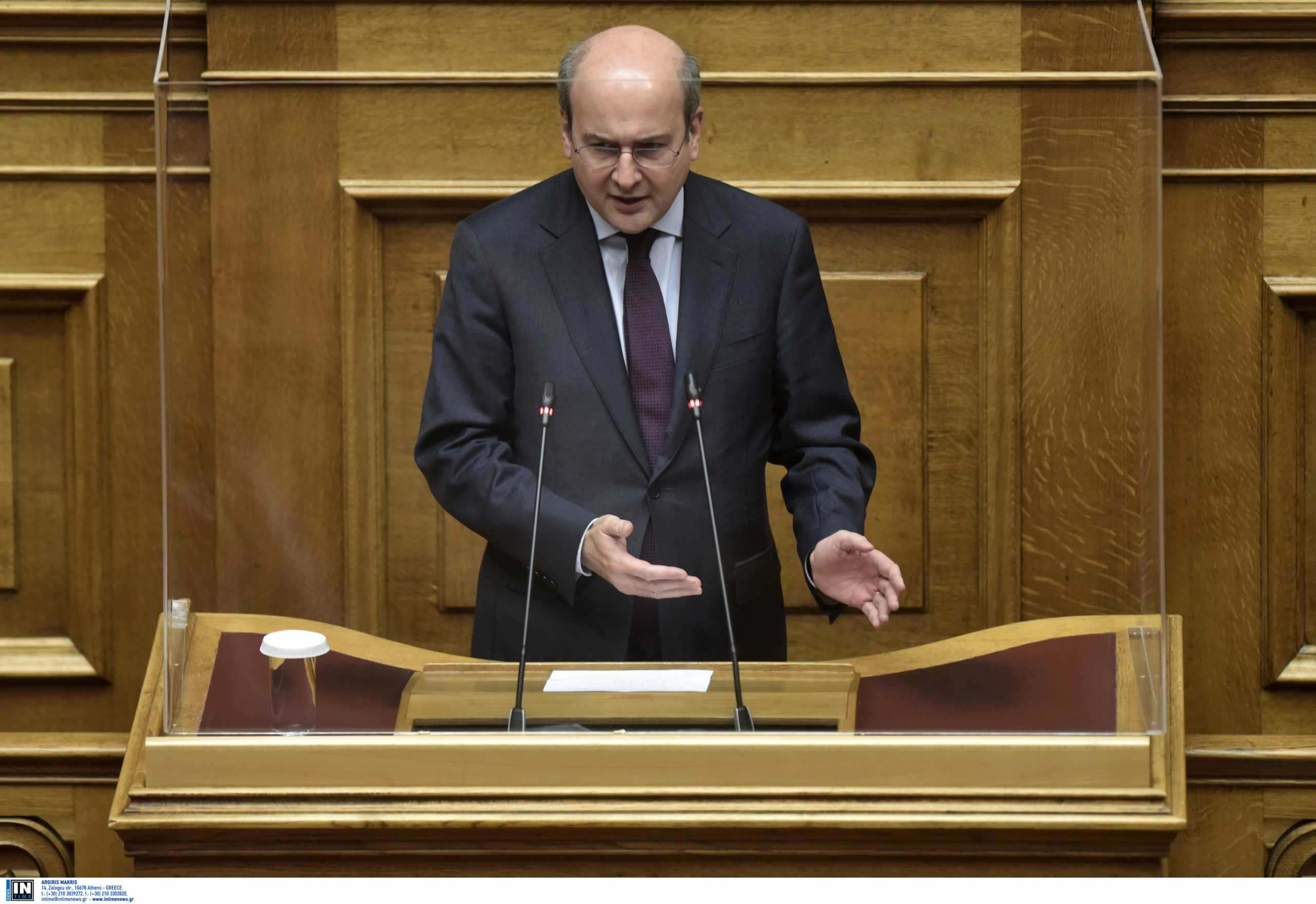Χατζηδάκης: Έγιναν 30.000 αιτήσεις για τη χορήγηση προκαταβολής σύνταξης